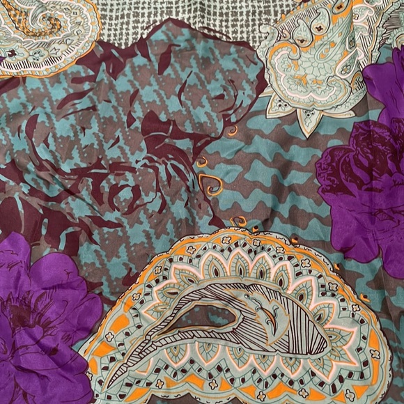 CHRISTIAN DIOR 100% silk square scarf greens/blues/purple/paisley/b+w+swirlydoos - Picture 3 of 15